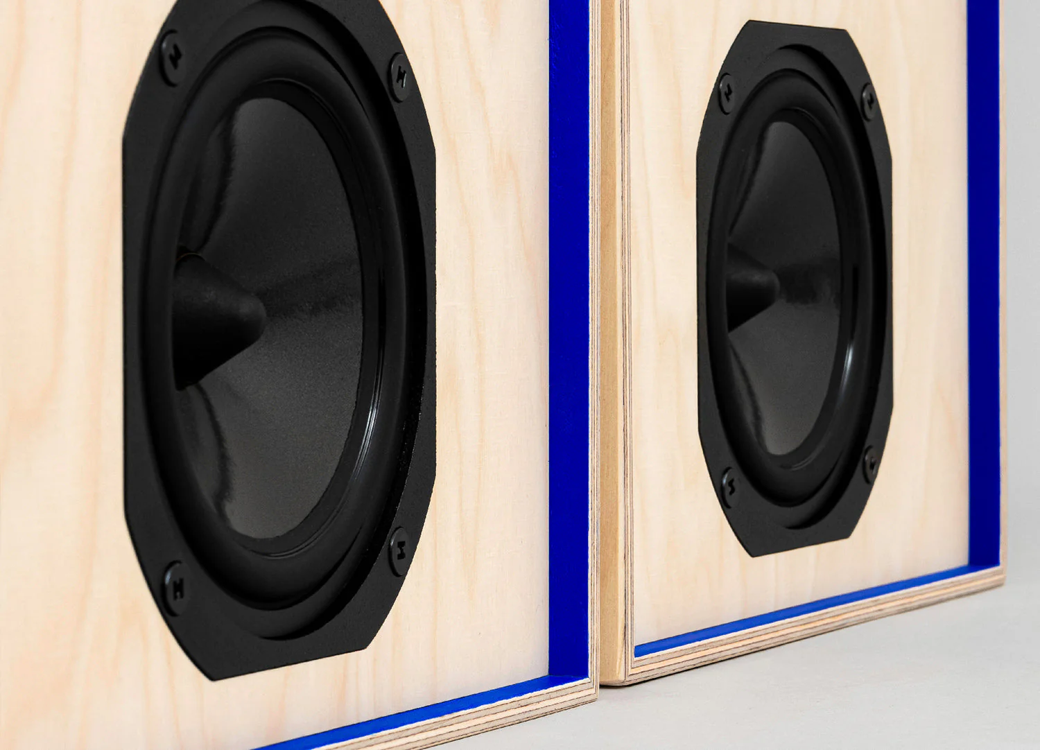 E.20 [Stereo set] - Image 4