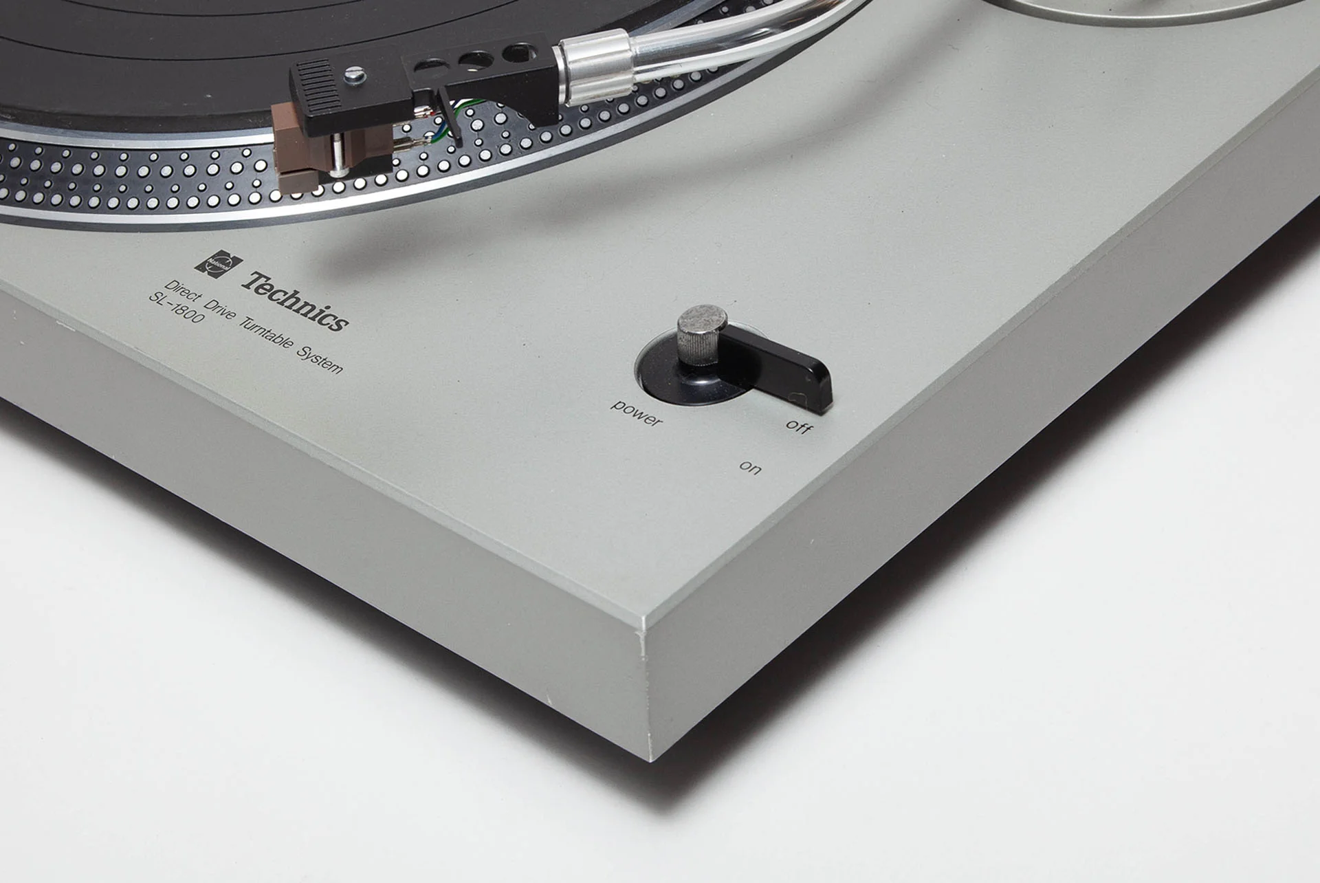 Technics SL1800 MkI - Image 4